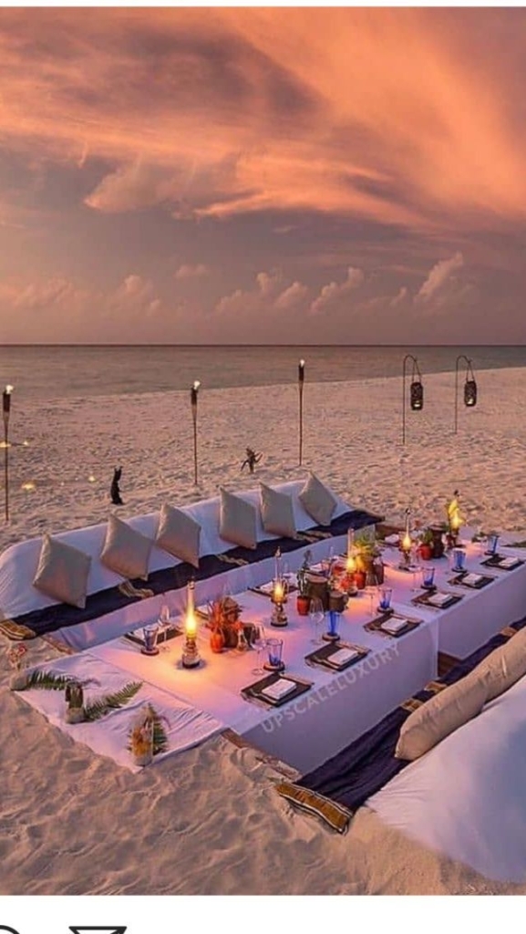 5 Ideas de Cena Romántica en la Playa para una Noche Inolvidable 5 Ideas de Cena Romántica en la Playa para una Noche Inolvidable 2